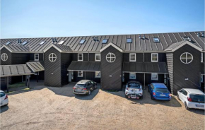 Lejl, 207 St,